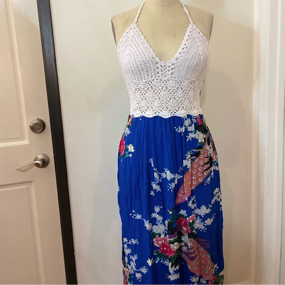 Crotchet Halter Open back Floral Rayon Maxi Dress - Picture 3 of 7